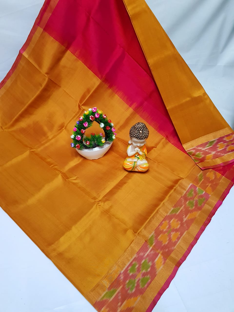 Uppada sarees with small pochampally border