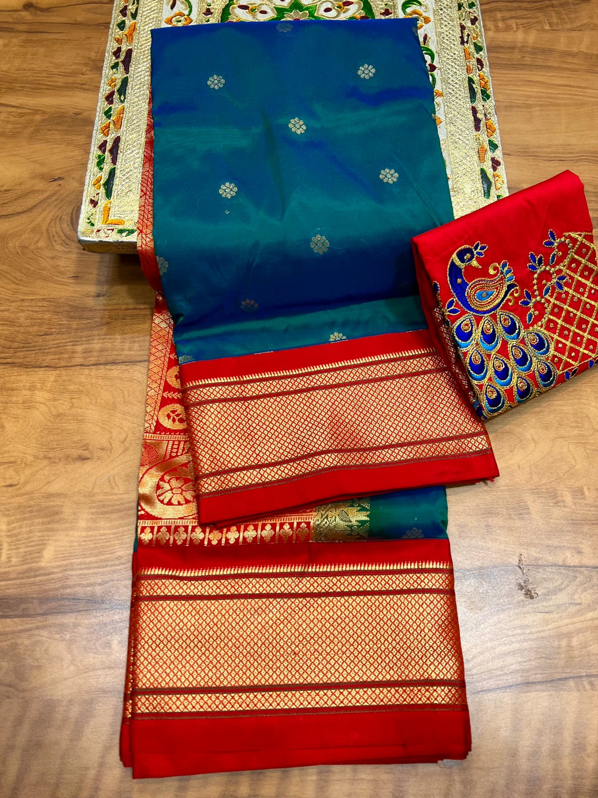 Divya Kadiyal Paithani sarees