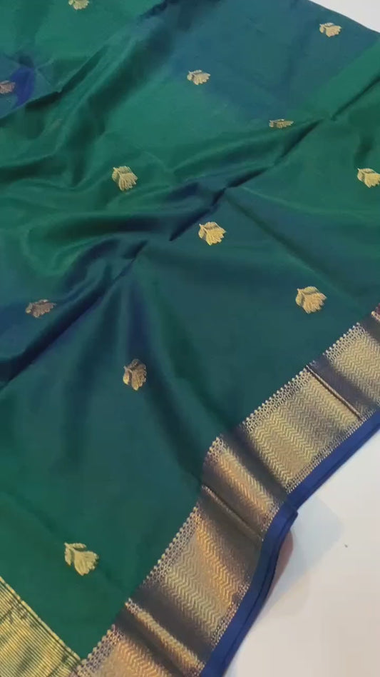 Dual tone green Maheshwari silk sarees