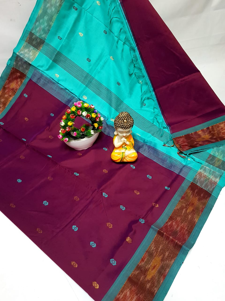 Tripura silk Nakshatra butta sarees