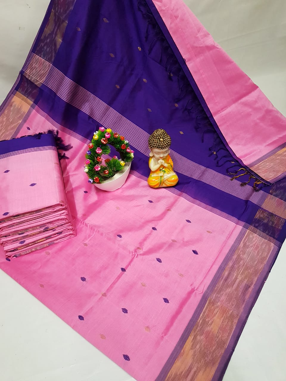 Tripura silk Nakshatra butta sarees with pochampally border