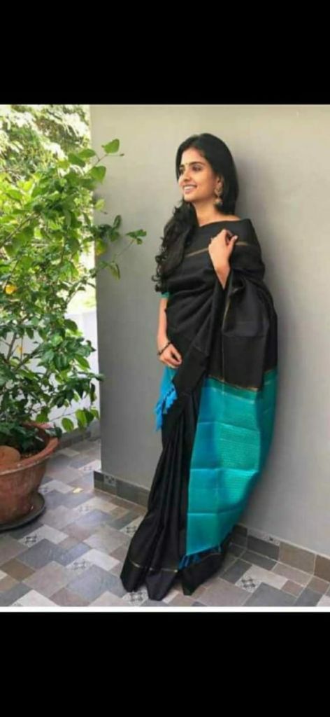 Black Pure kanchipuram plain silk sarees