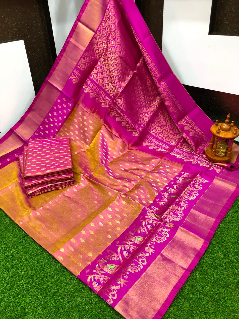 Uppada silk Anchulatha border sarees