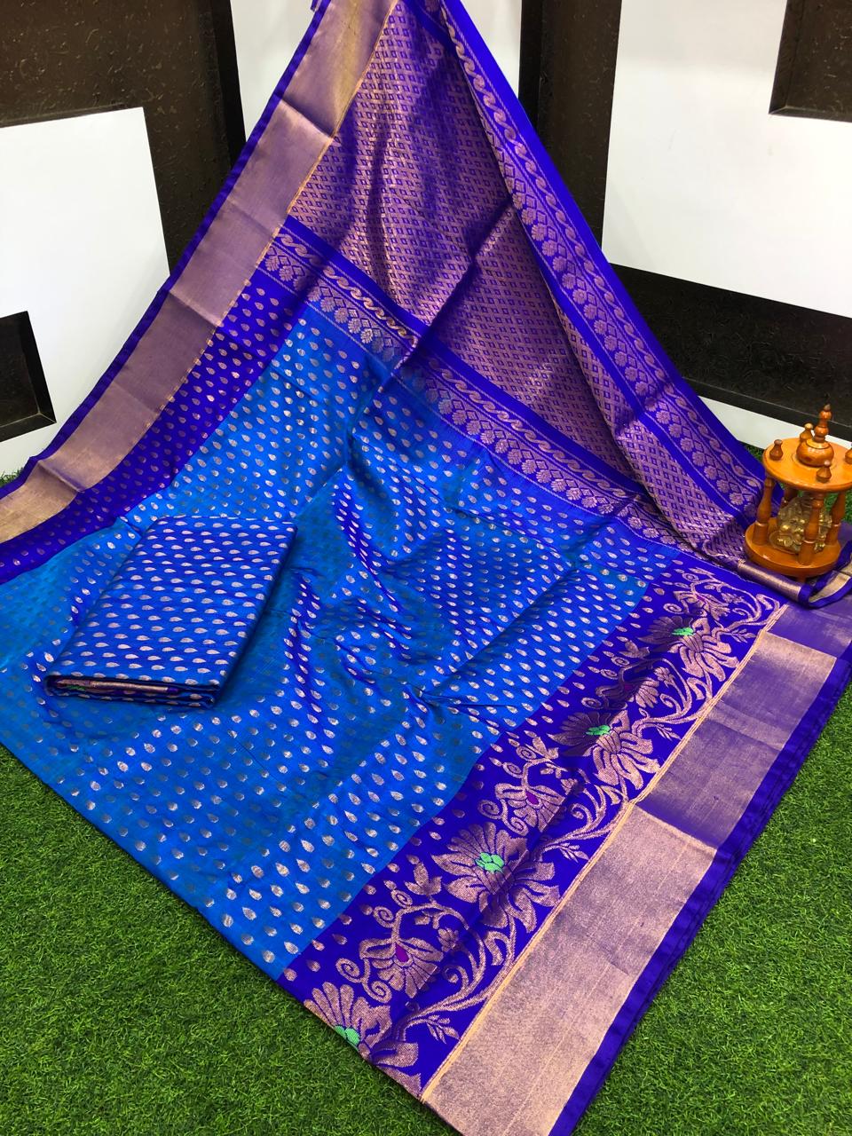 Uppada silk Anchulatha border sarees