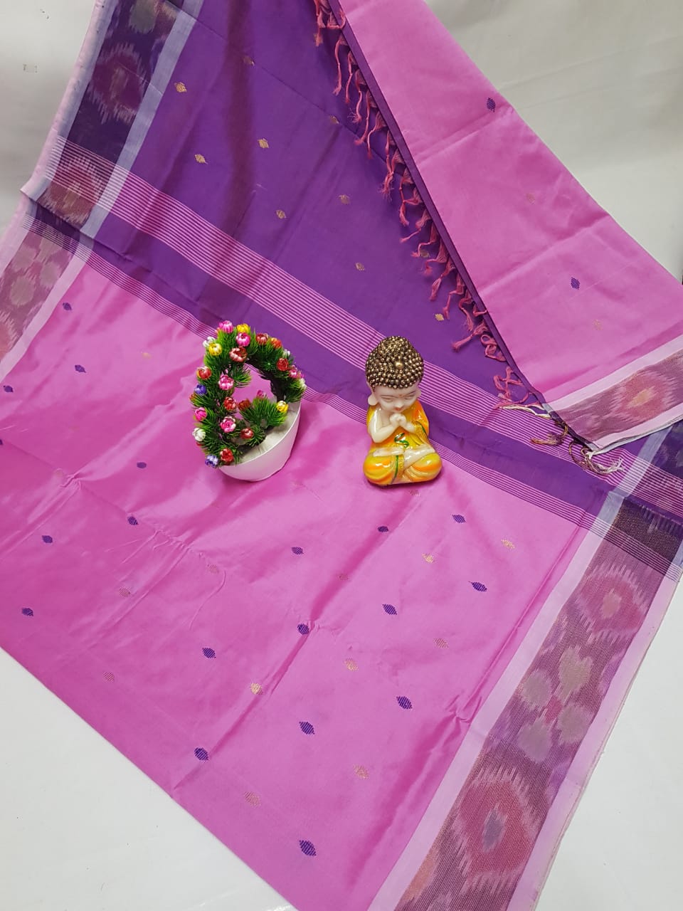 Tripura silk Nakshatra butta sarees